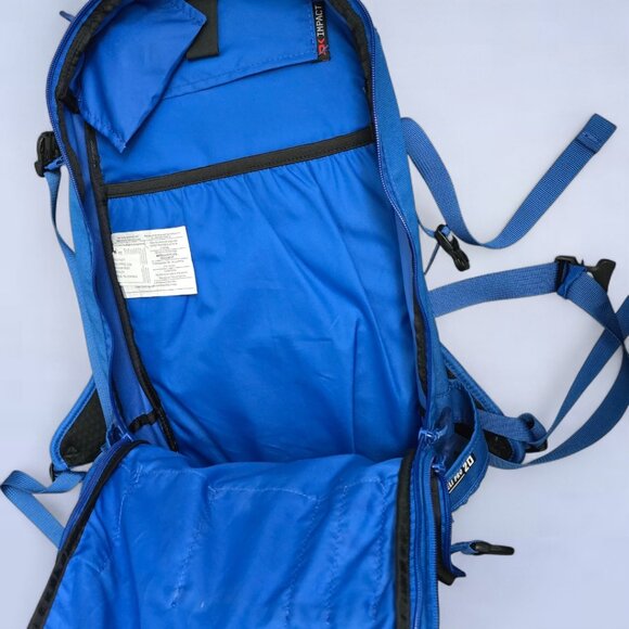 Dakine Heli Pro 20L Backpack in Cobalt Blue - Picture 9 of 9